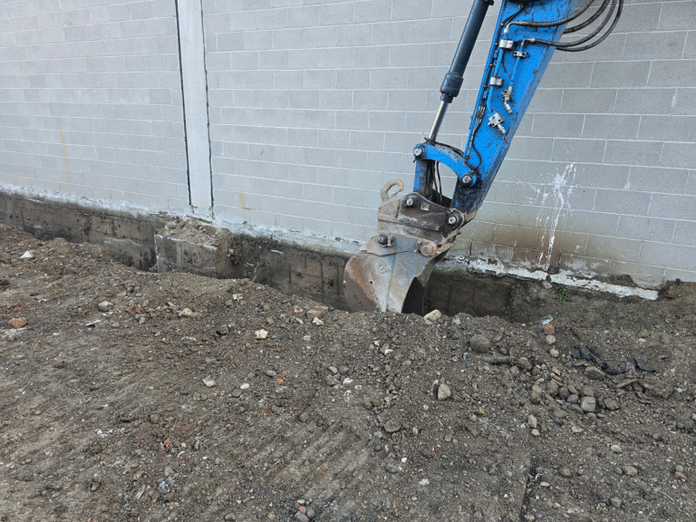 scavo-rampa-di-scarico